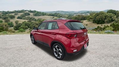 2022 Hyundai VENUE SEL IVT