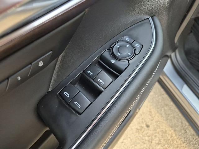2021 Buick Envision FWD 4dr Avenir