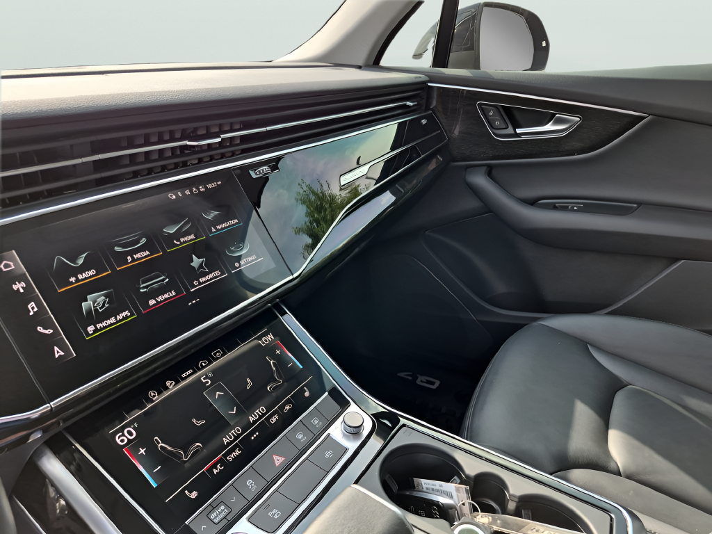 2022 Audi Q7 55 Premium quattro