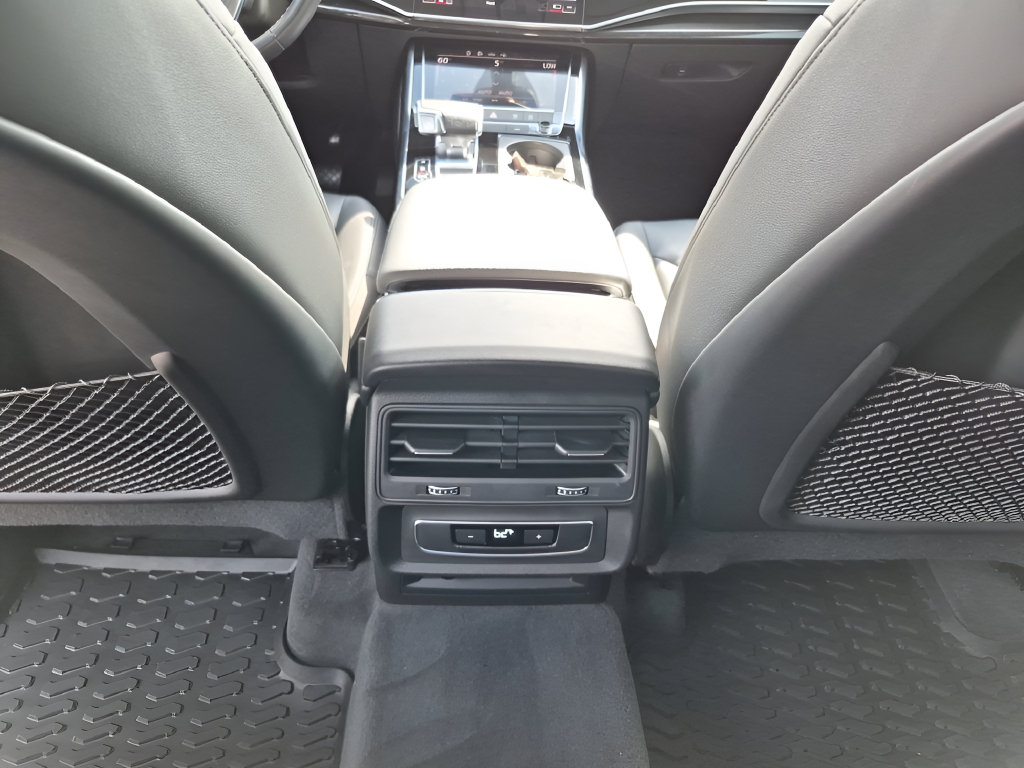 2022 Audi Q7 55 Premium quattro