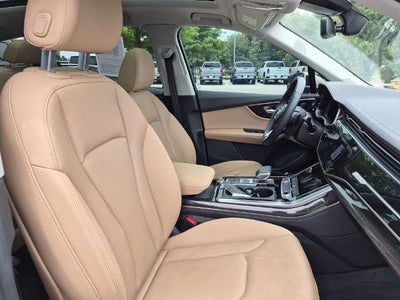 2023 Audi Q7 Premium Plus 45 TFSI quattro