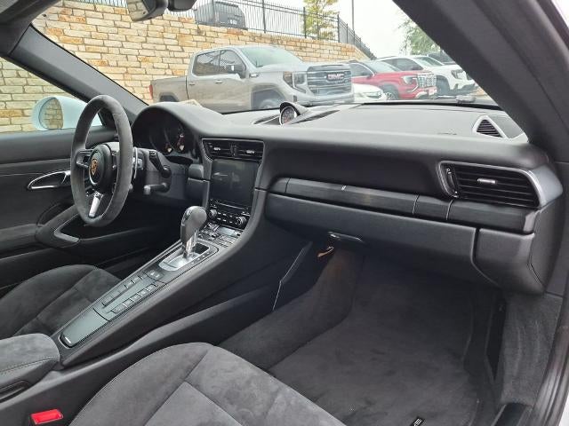 2018 Porsche 911 Carrera GTS Coupe
