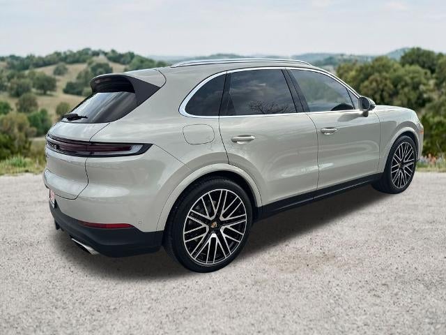 2024 Porsche Cayenne AWD