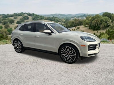 2024 Porsche Cayenne AWD