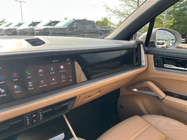 2024 Porsche Cayenne AWD