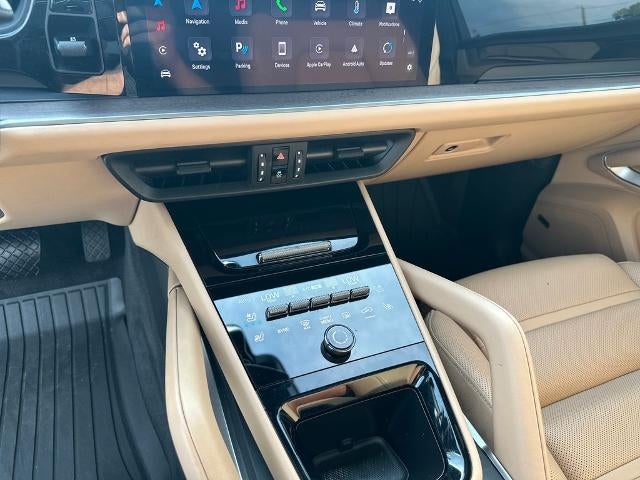 2024 Porsche Cayenne AWD