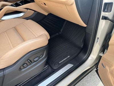2024 Porsche Cayenne AWD