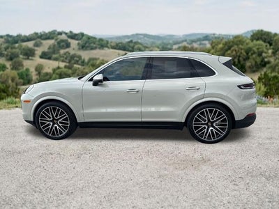 2024 Porsche Cayenne AWD