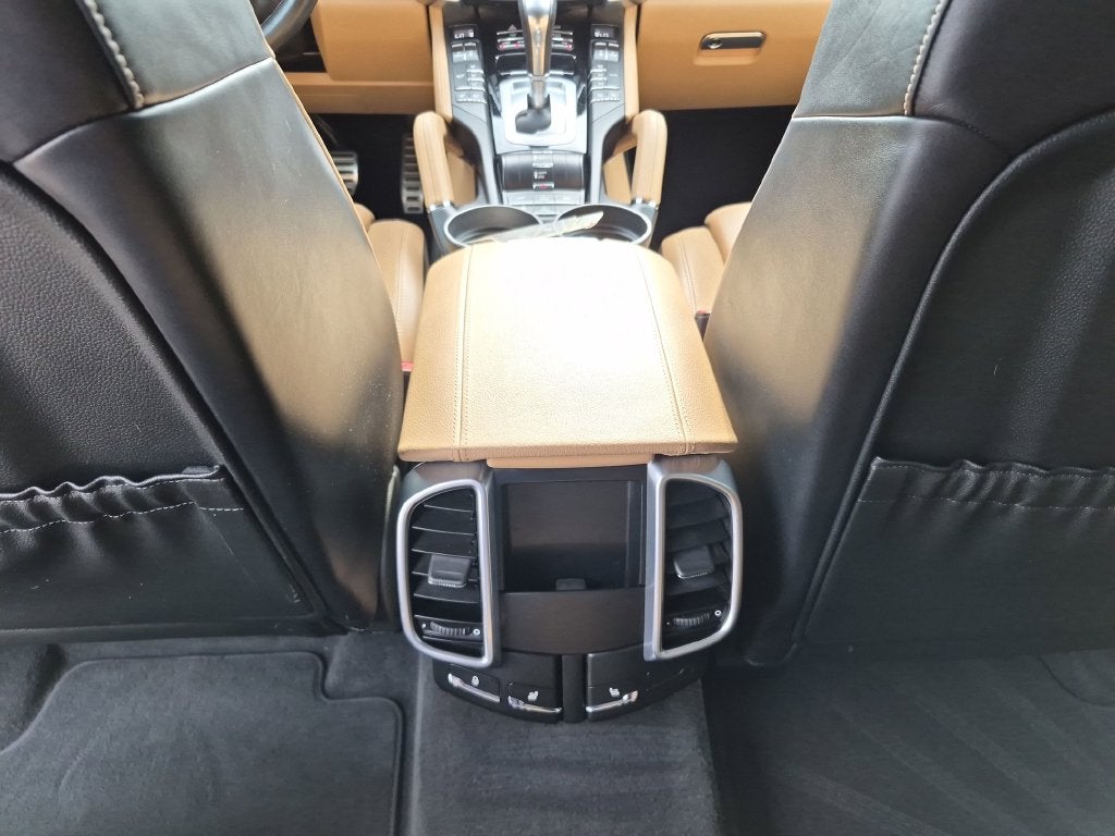 2017 Porsche Cayenne E-Hybrid S