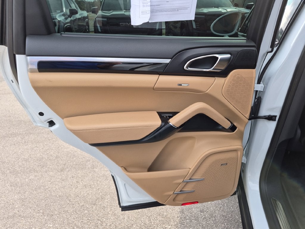 2017 Porsche Cayenne E-Hybrid S