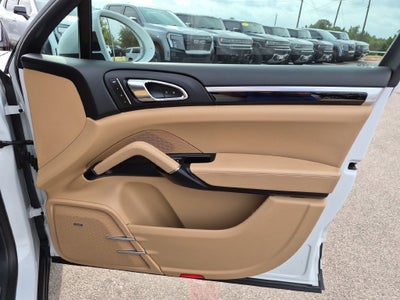 2017 Porsche Cayenne E-Hybrid S