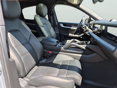 2025 Porsche Cayenne E-Hybrid Coupe S