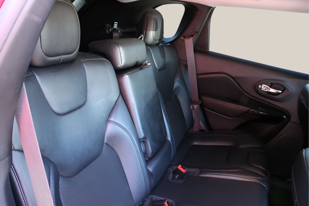 2020 Jeep Cherokee Altitude