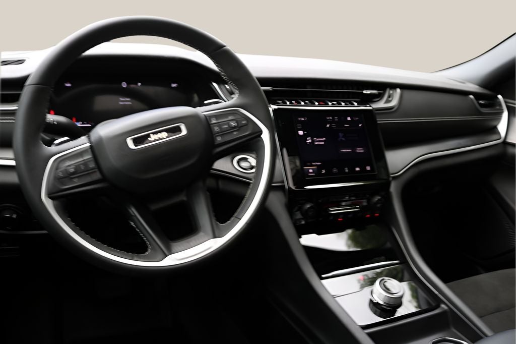 2023 Jeep Grand Cherokee Altitude X