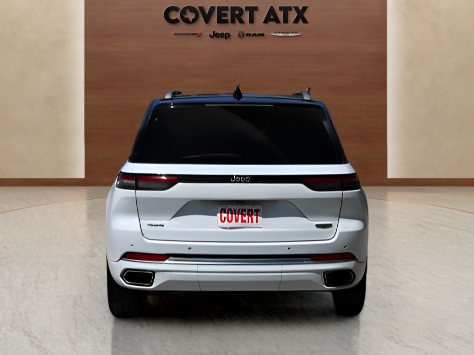 2023 Jeep Grand Cherokee Summit