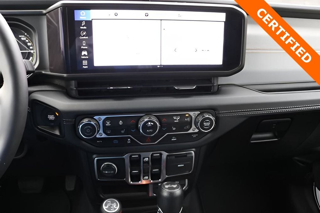 2024 Jeep Wrangler Sahara 4xe