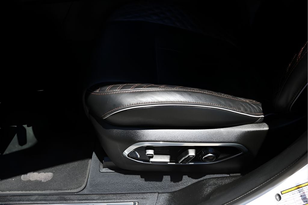 2023 Jeep Grand Cherokee Summit 4xe