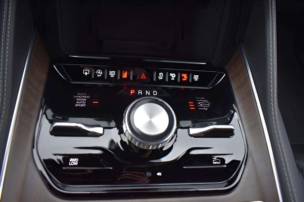 2023 Jeep Grand Wagoneer L Base