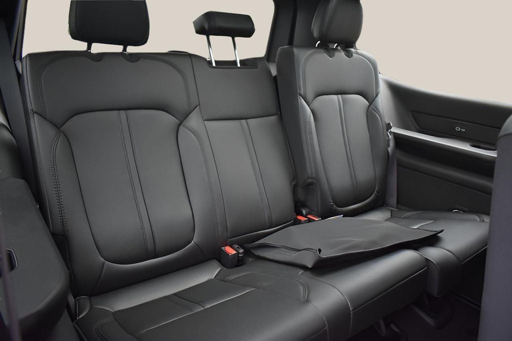 2024 Jeep Wagoneer Base