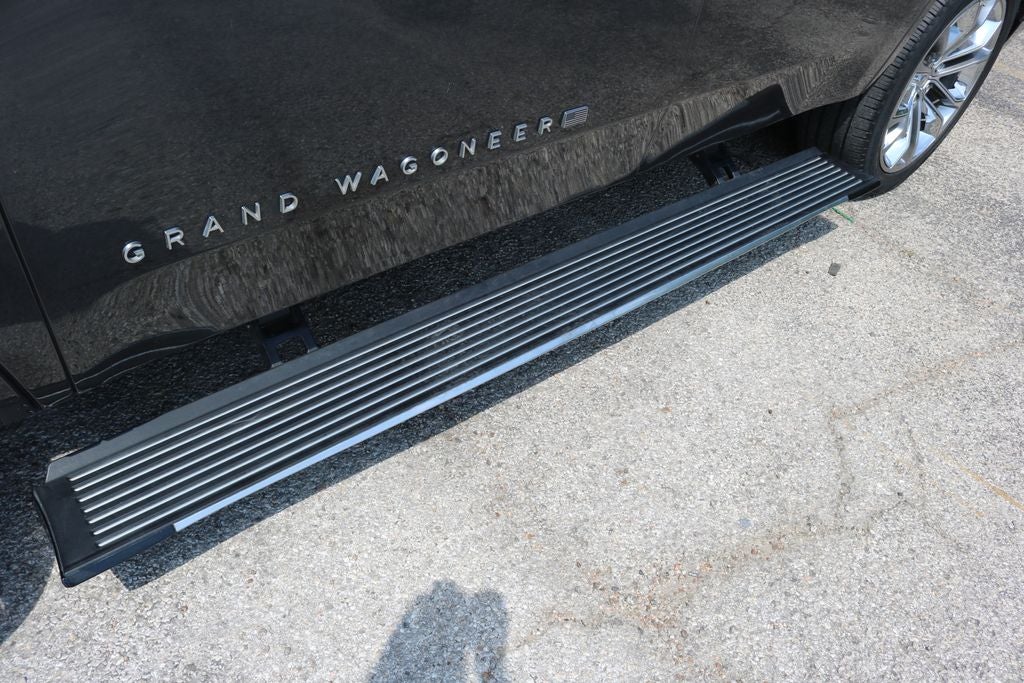 2023 Jeep Grand Wagoneer Series II
