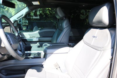 2025 Ford F-350SD Platinum