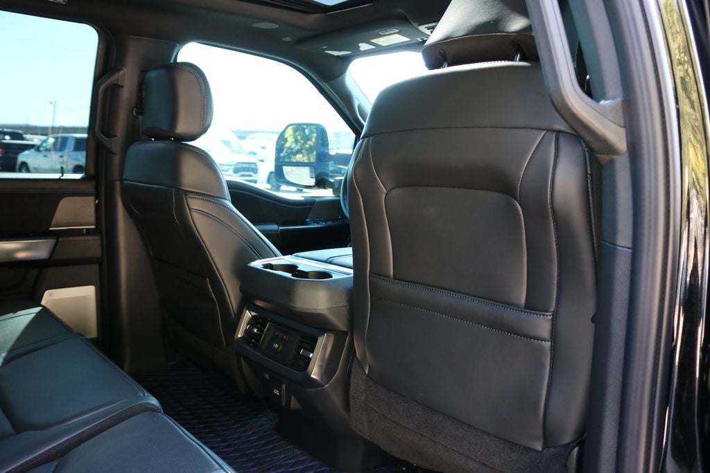 2025 Ford F-350SD Platinum