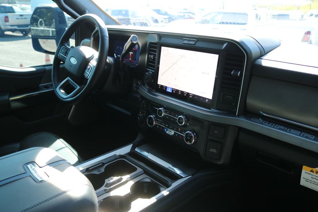 2025 Ford F-350SD Platinum