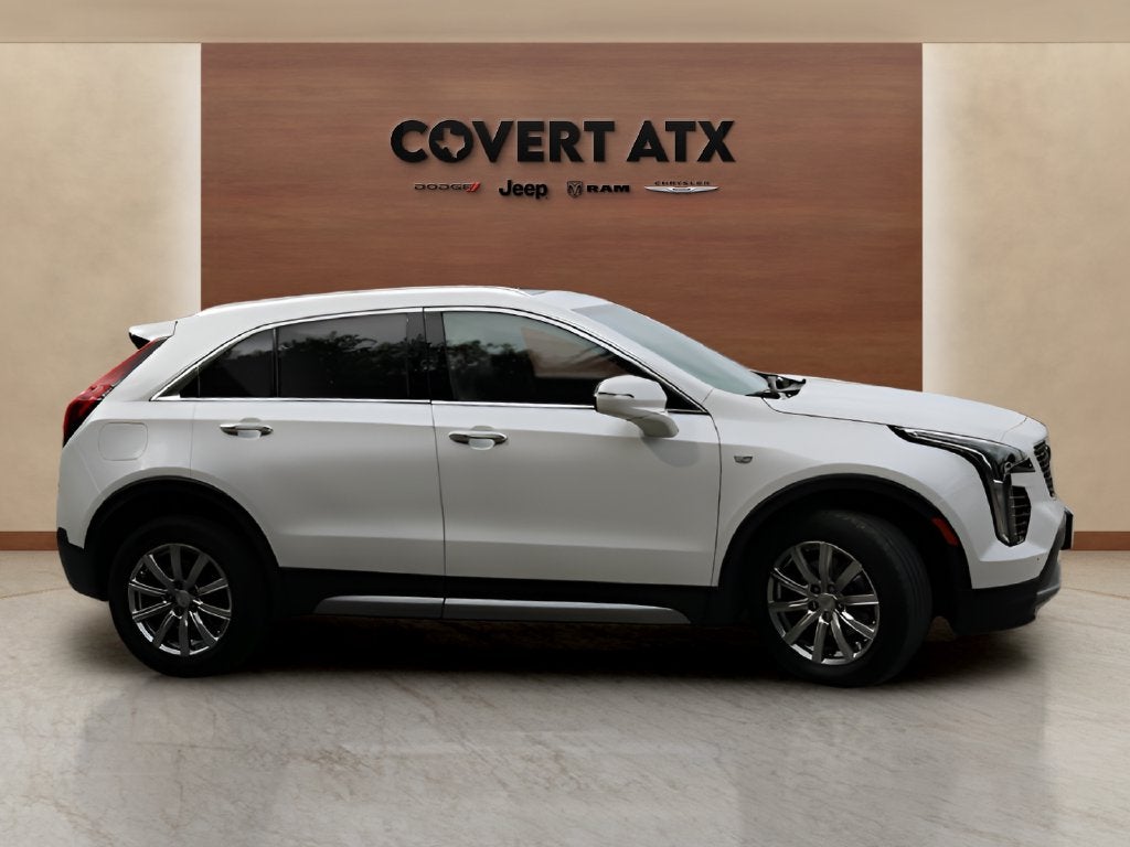 2023 Cadillac XT4 Premium Luxury