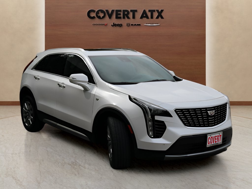 2023 Cadillac XT4 Premium Luxury