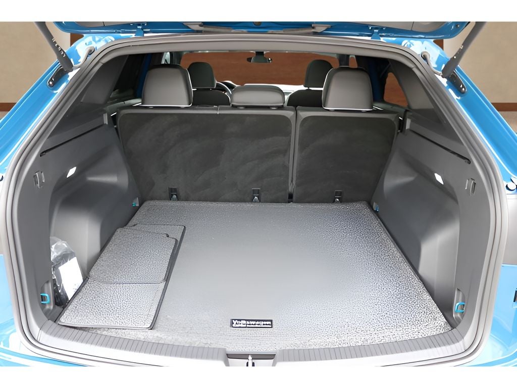 2025 Volkswagen Atlas Cross Sport 2.0T SEL Premium R-Line