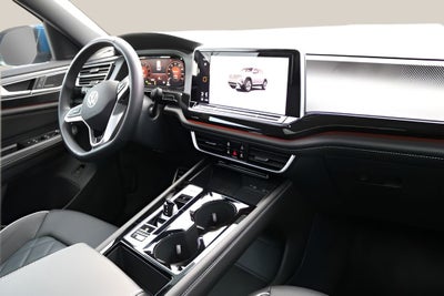 2025 Volkswagen Atlas Cross Sport 2.0T SEL Premium R-Line