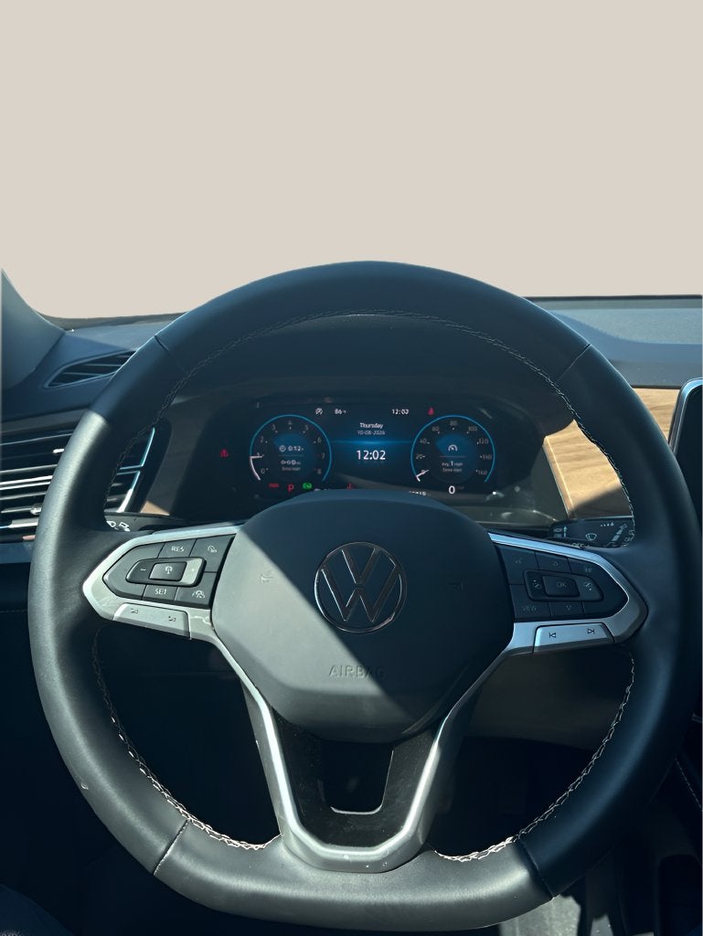 2026 Volkswagen Atlas SE w/Technology