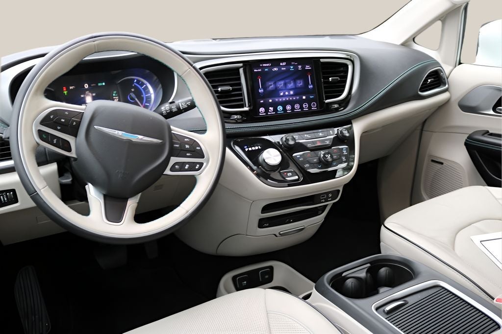 2018 Chrysler Pacifica Hybrid Limited
