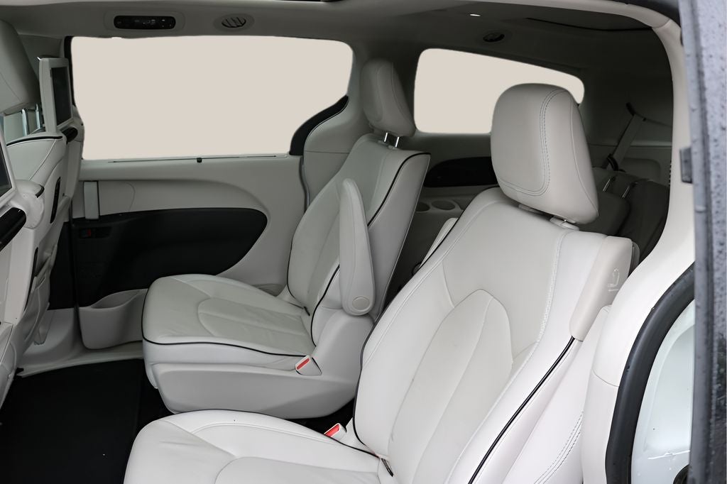 2018 Chrysler Pacifica Hybrid Limited
