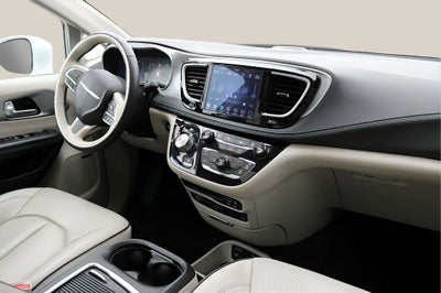 2018 Chrysler Pacifica Hybrid Limited