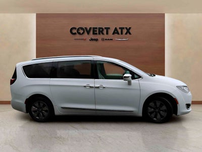 2018 Chrysler Pacifica Hybrid Limited