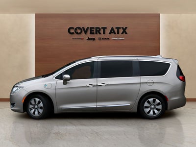 2018 Chrysler Pacifica Hybrid Limited