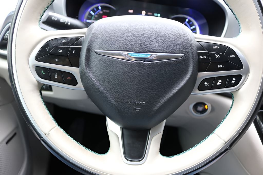 2018 Chrysler Pacifica Hybrid Limited