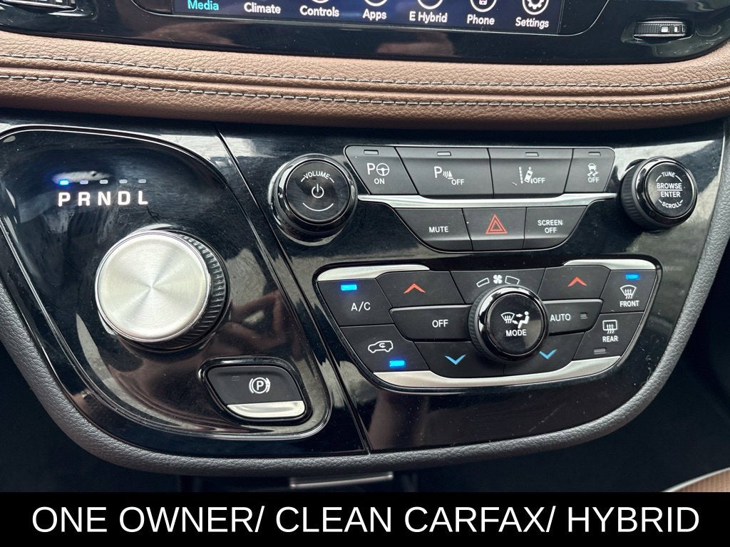 2020 Chrysler Pacifica Hybrid Limited