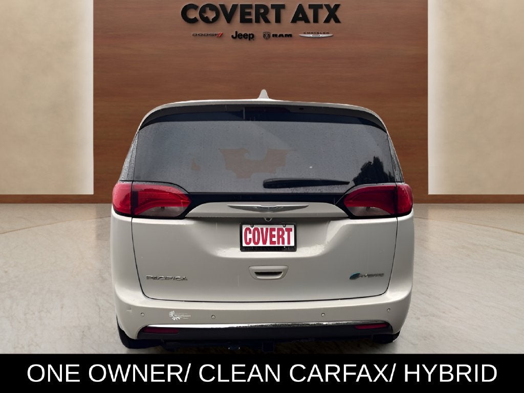 2020 Chrysler Pacifica Hybrid Limited