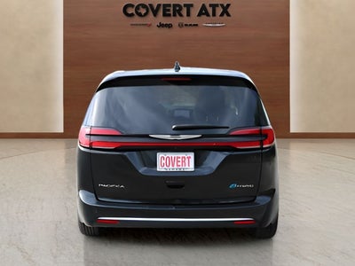2024 Chrysler Pacifica Hybrid Select