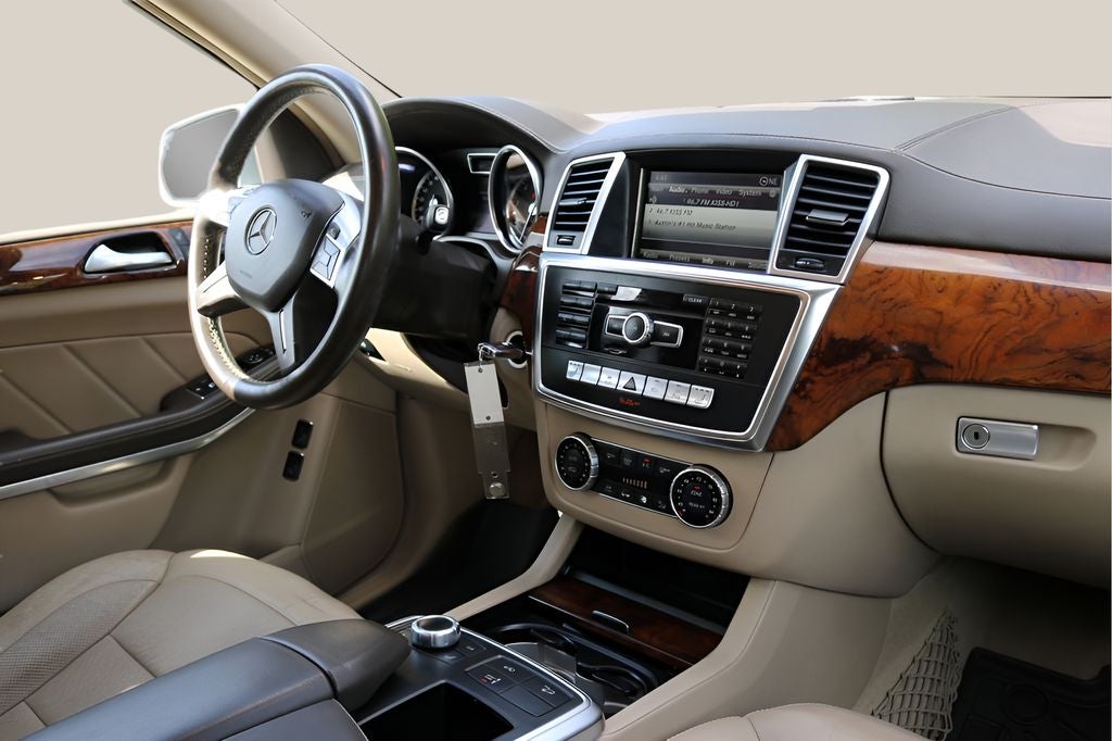 2014 Mercedes-Benz GL-Class GL 550 4MATIC®