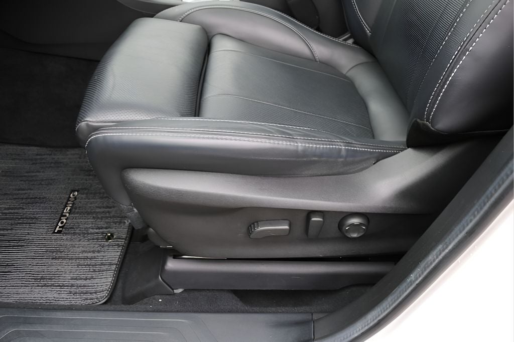 2024 Subaru Ascent Touring