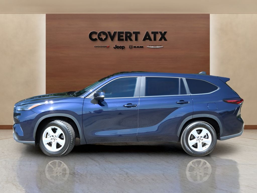 2025 Toyota Highlander LE