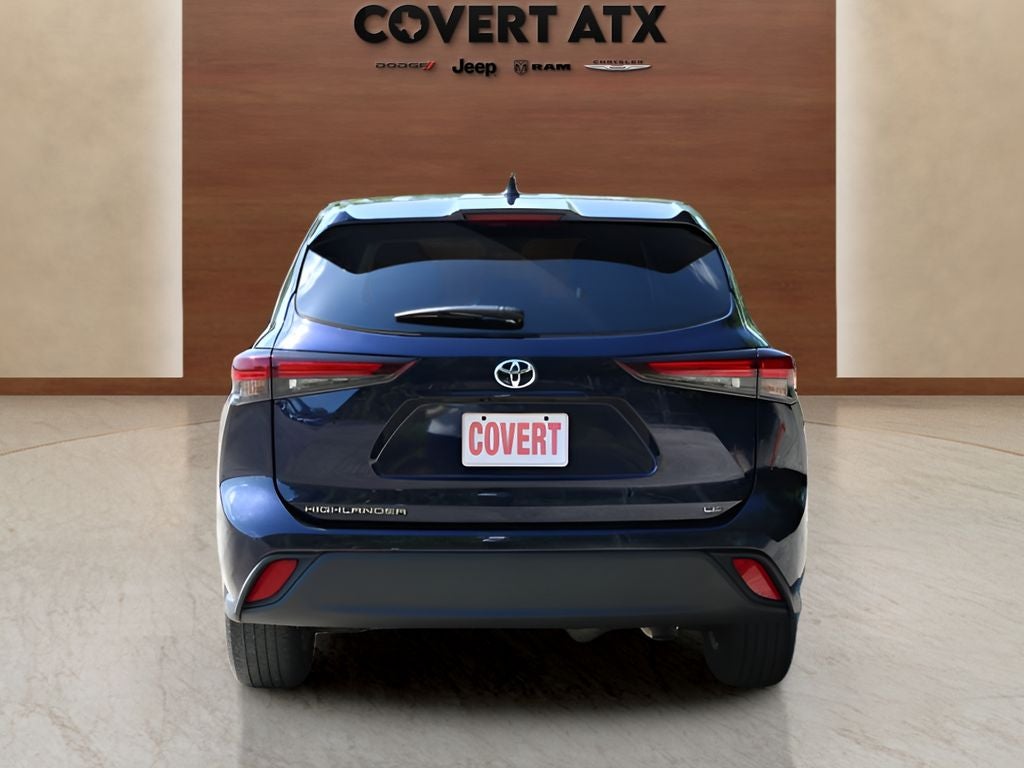 2025 Toyota Highlander LE
