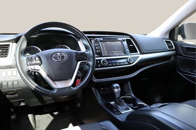2018 Toyota Highlander LE Plus