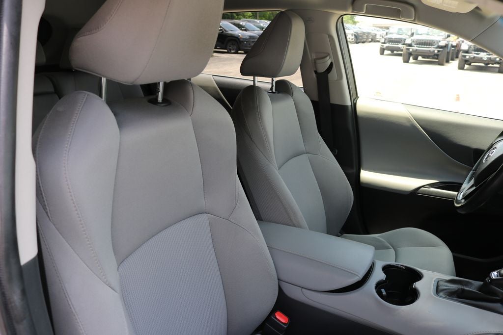2021 Toyota Venza LE