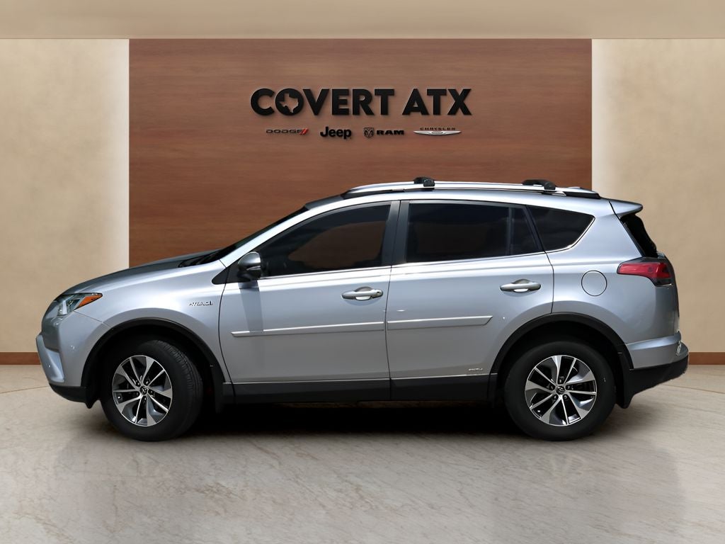 2017 Toyota RAV4 Hybrid XLE