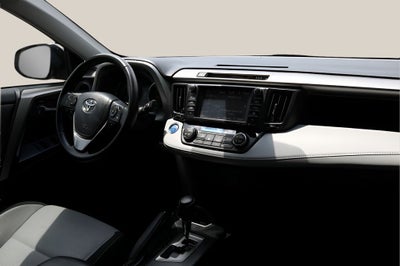 2017 Toyota RAV4 Hybrid XLE
