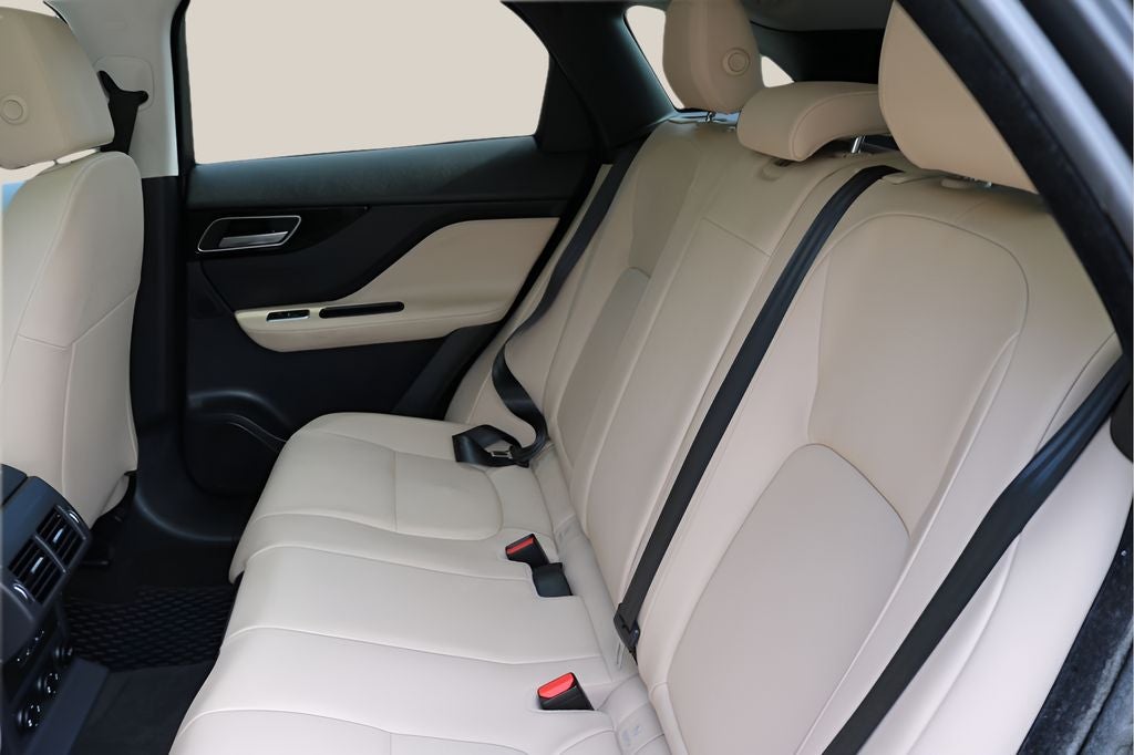 2017 Jaguar F-PACE 35t Premium